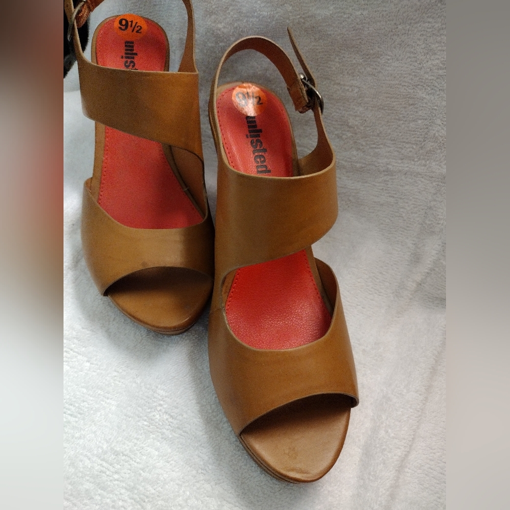 Women's Wedge Shoe